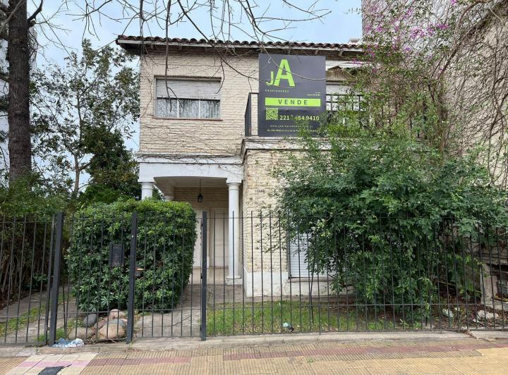 PH · 135m² · 50 Ambientes