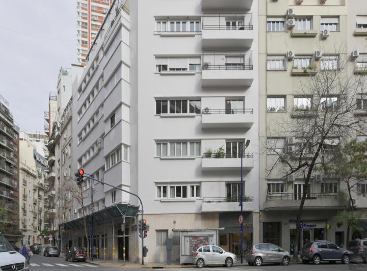 Departamento · 336m² · 8 Ambientes · 1 Cochera