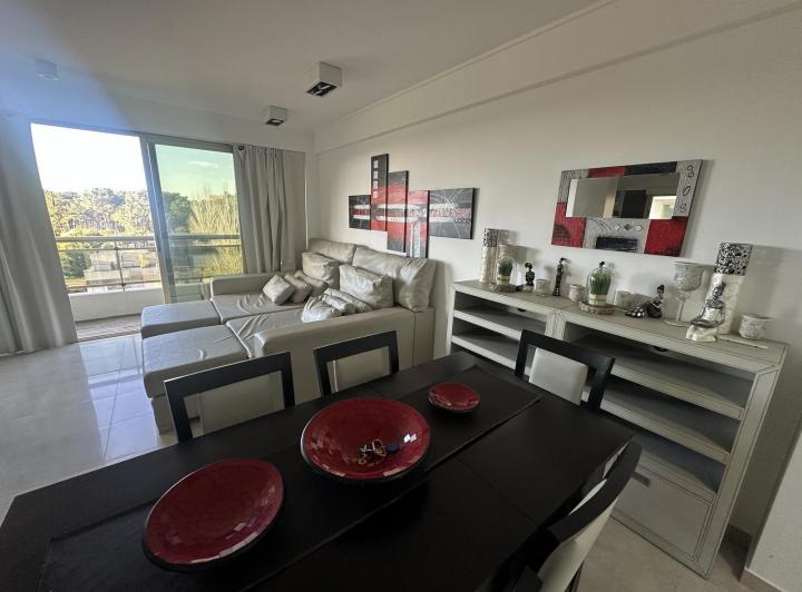 Departamento · 68m² · 2 Ambientes · 1 Cochera