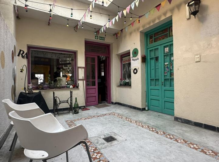 Local comercial · 124m² · 7 Ambientes