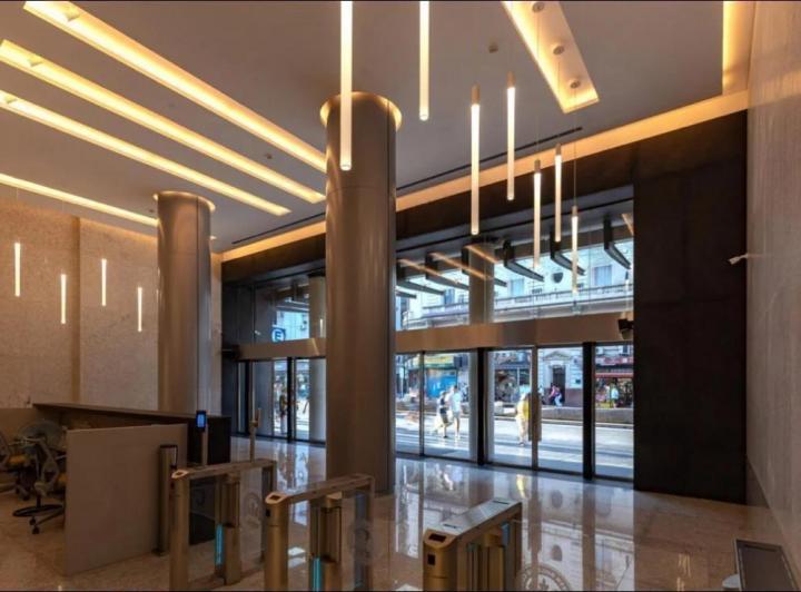 Oficina comercial · 163m²