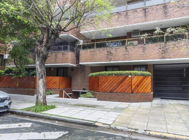 Departamento · 215m² · 6 Ambientes · 2 Cocheras