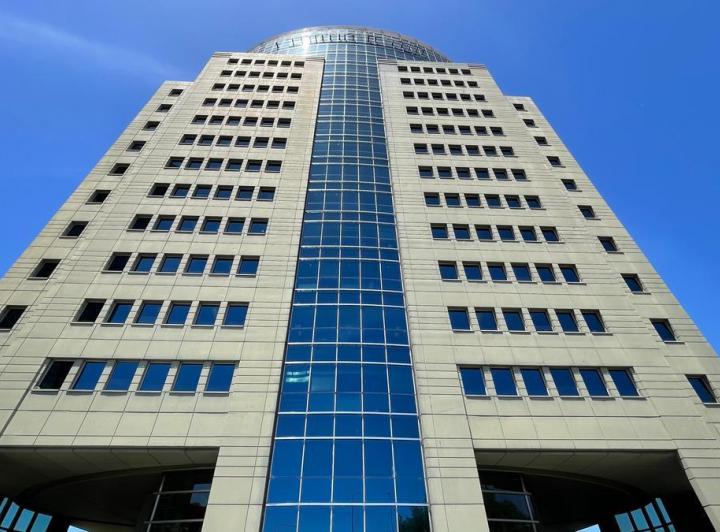 Oficina comercial · 445m² · 1 Ambiente · 4 Cocheras