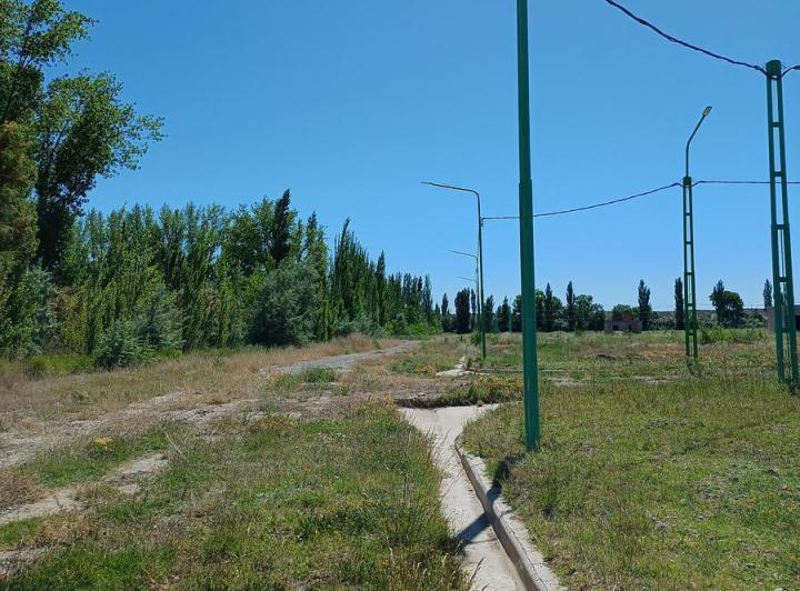 Terreno · 300m²