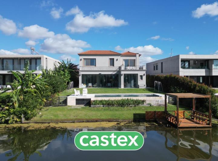 Casa · 315m² · 9 Ambientes