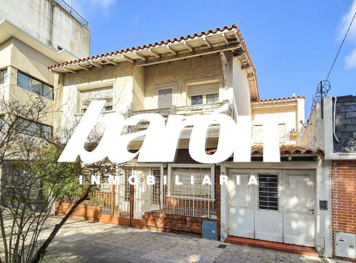 Casa · 209m² · 4 Ambientes · 1 Cochera