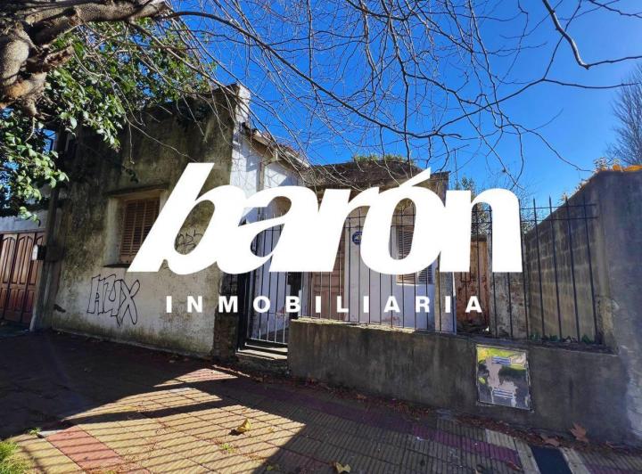 Terreno · 385m²