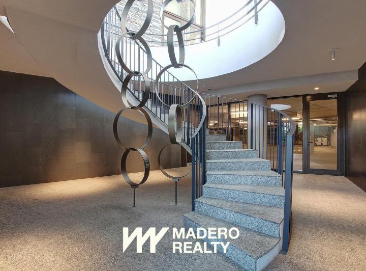 Departamento · 142m² · 4 Ambientes · 2 Cocheras