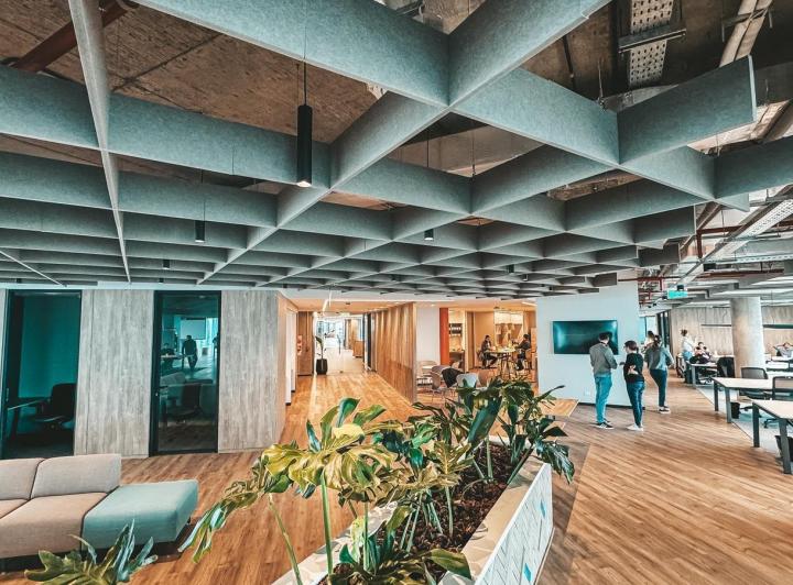 Oficina comercial · 3359m² · 33 Cocheras