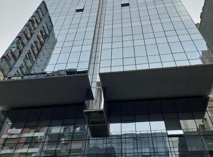 Edificio · 950m²