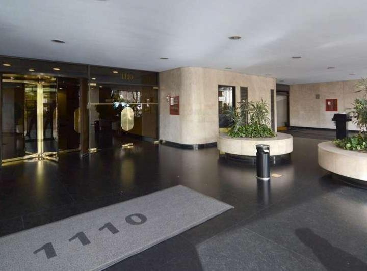 Oficina comercial · 437m² · 9 Ambientes · 10 Cocheras