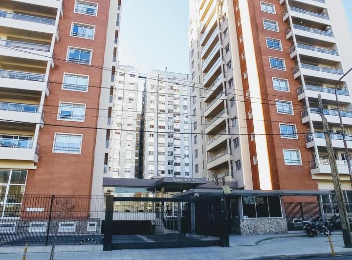Departamento · 75m² · 3 Ambientes · 1 Cochera