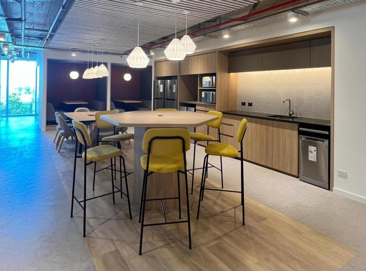 Oficina comercial · 3359m² · 33 Cocheras