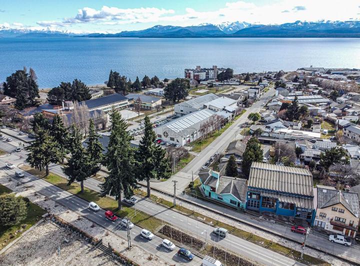 Terreno · 382m²