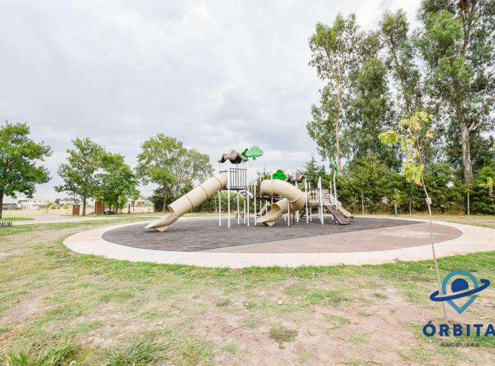 Terreno · 658m²