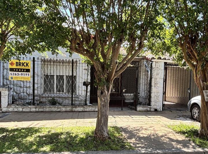 Casa · 134m² · 4 Ambientes · 1 Cochera