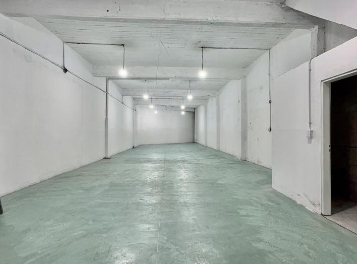Bodega-Galpón · 230m² · 2 Ambientes