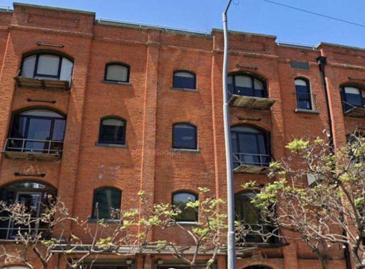 Oficina comercial · 587m² · 5 Cocheras
