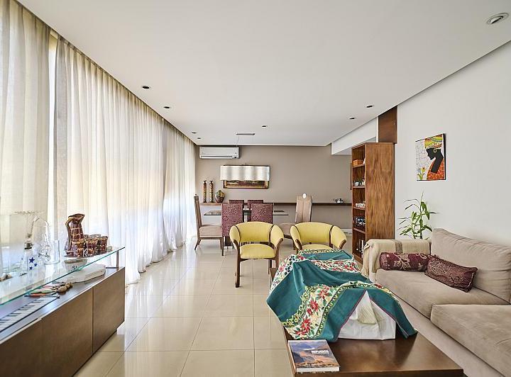 Departamento · 238m² · 4 Ambientes · 1 Cochera