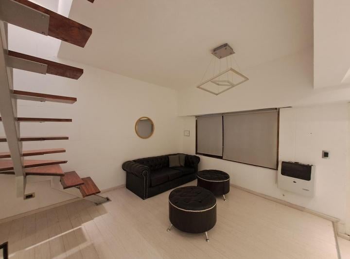 Casa · 200m² · 6 Ambientes
