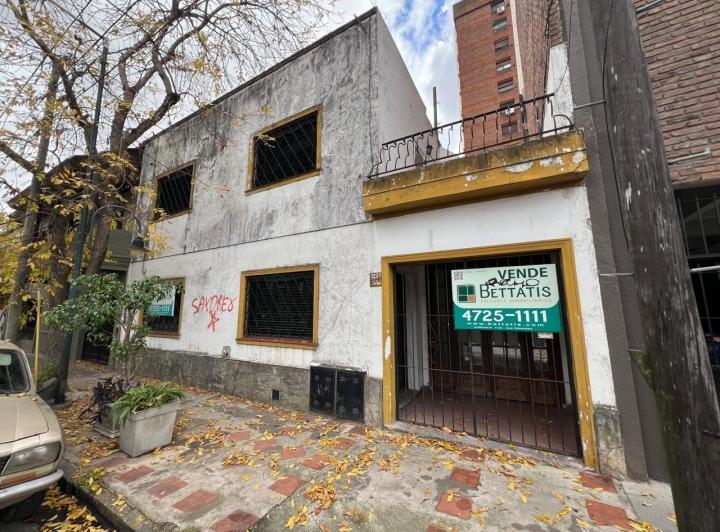 Casa · 250m² · 5 Ambientes · 1 Cochera