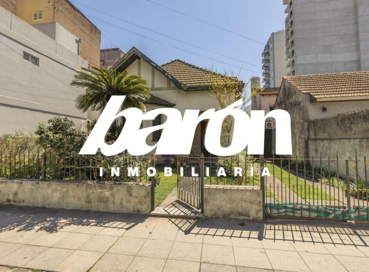 Casa · 192m² · 4 Ambientes · 1 Cochera