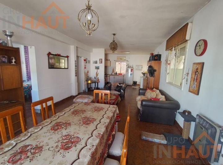 Casa · 221m² · 5 Ambientes