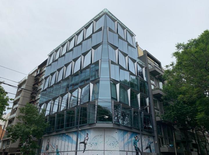 Oficina comercial · 352m² · 2 Cocheras