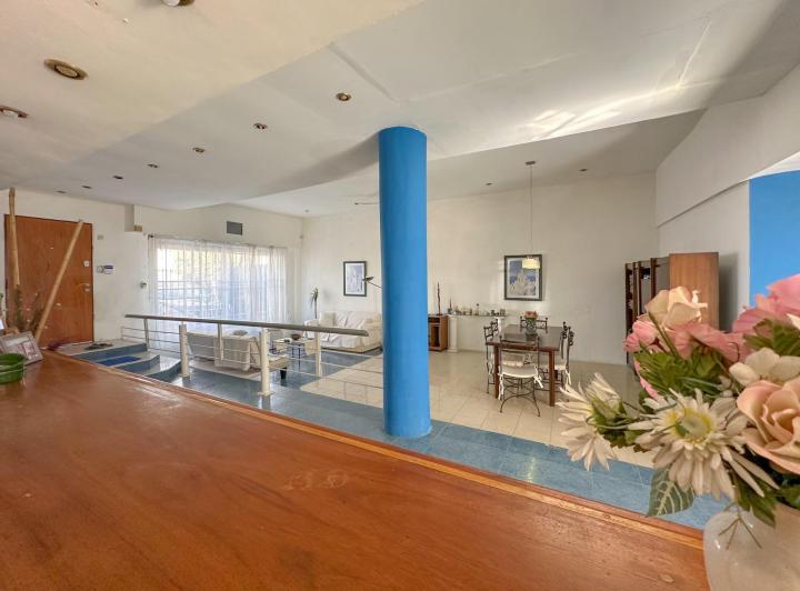 Casa · 160m² · 4 Ambientes · 1 Cochera