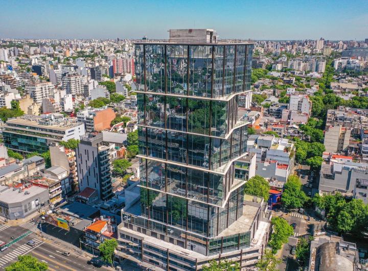 Oficina comercial · 181m² · 1 Ambiente · 1 Cochera