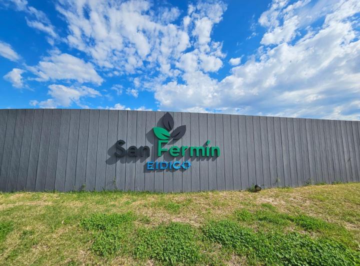 Terreno · 637m²