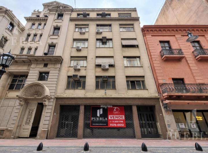 Edificio · 2200m²