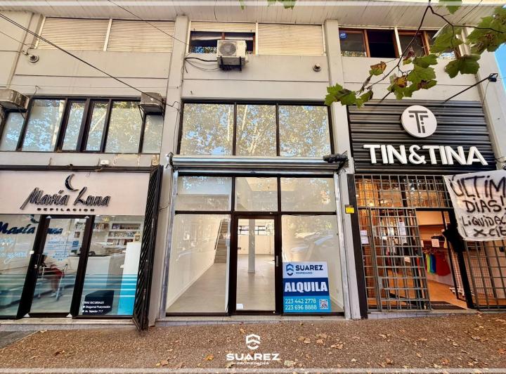 Local comercial · 83m²