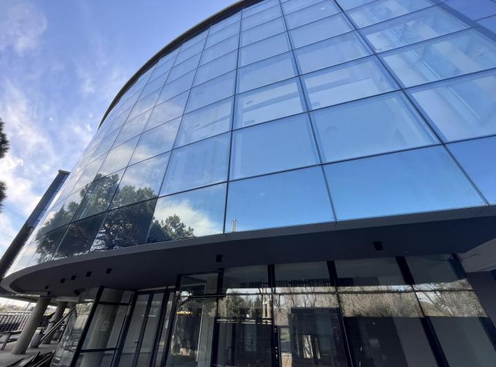 Oficina comercial · 976m² · 48 Cocheras