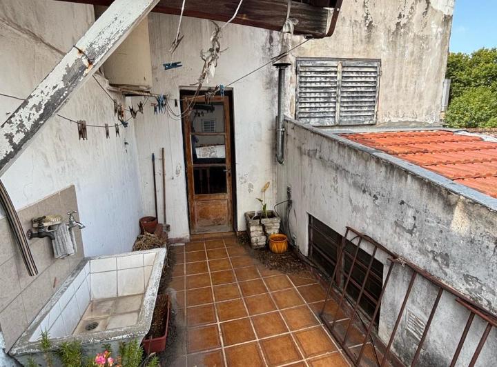 PH · 142m² · 5 Ambientes · 1 Cochera