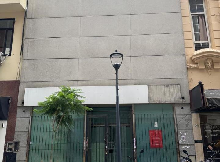 Local comercial · 918m² · 10 Ambientes