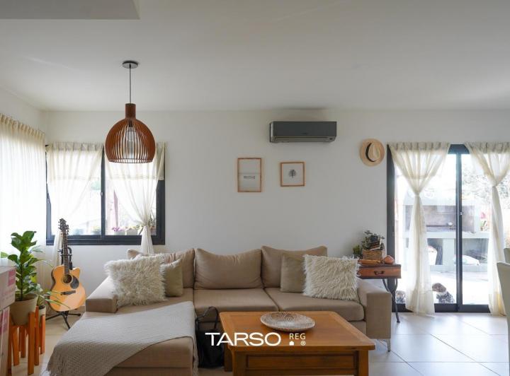 Casa · 160m² · 7 Ambientes · 2 Cocheras