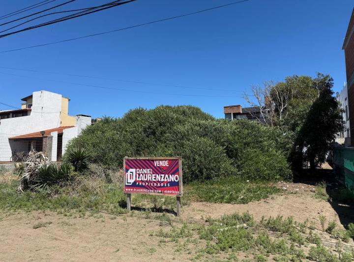 Terreno · 451m²