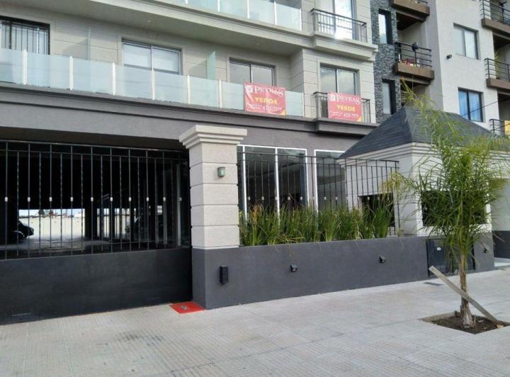 Departamento · 49m² · 2 Ambientes · 2 Cocheras