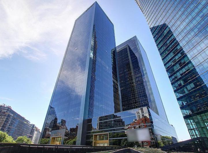 Local comercial · 370m² · 6 Cocheras