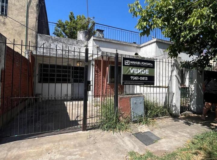 Casa · 250m² · 3 Ambientes · 1 Cochera