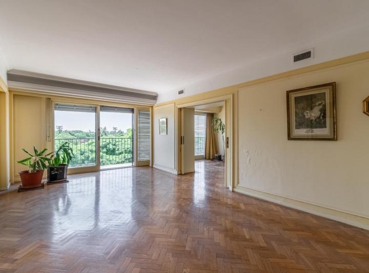 Departamento · 199m² · 6 Ambientes · 1 Cochera