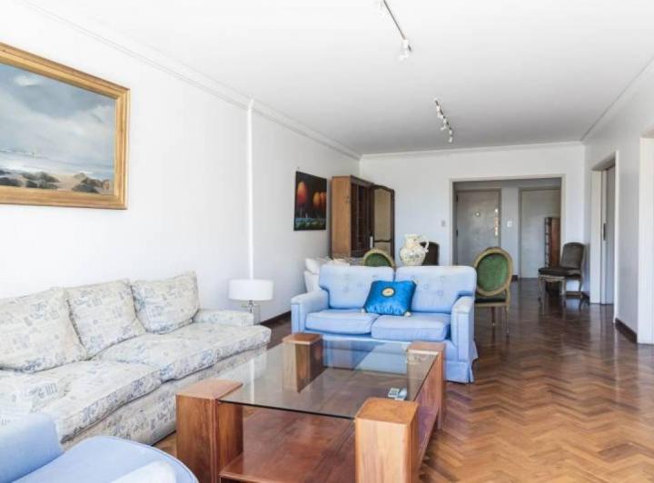 Departamento · 169m² · 4 Ambientes · 1 Cochera