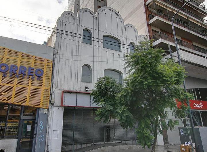 Local comercial · 629m²