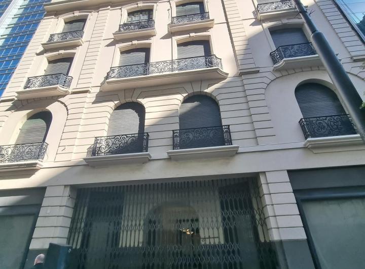 Oficina comercial · 2155m²