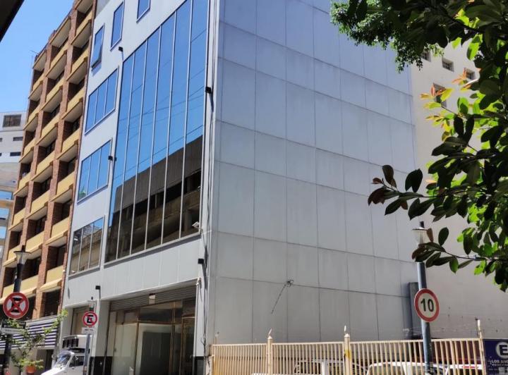 Edificio · 4436m² · 3 Cocheras