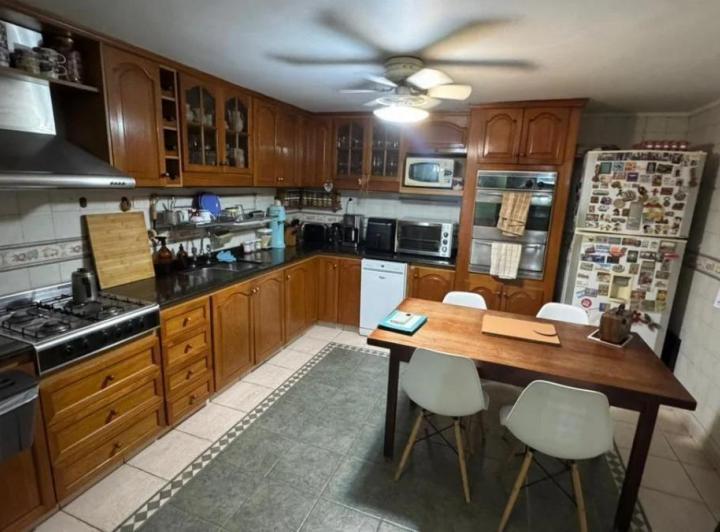 Departamento · 160m² · 6 Ambientes