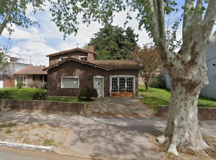 Terreno · 763m²