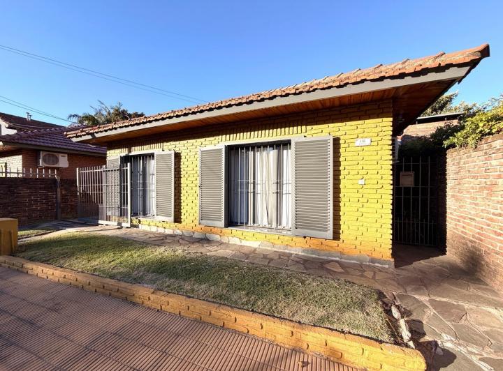 Casa · 65m² · 3 Ambientes · 1 Cochera