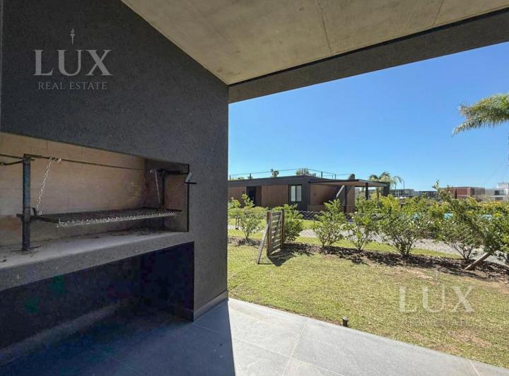 Departamento · 59m² · 2 Ambientes · 1 Cochera